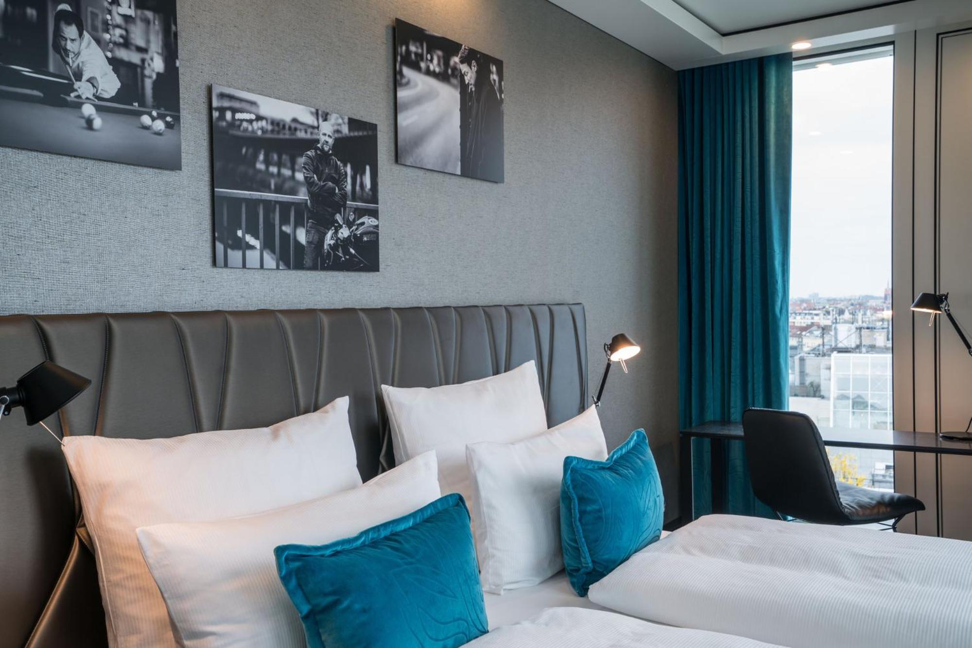 Отель One Berlin-upper West 3*